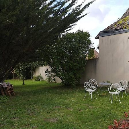 הוילה Au Coeur De Mortagne, Un Balcon Sur Le Perche מראה חיצוני תמונה